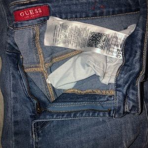 Guess fringe hem destroyed pants